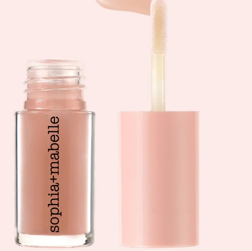 Sophia +Mabelle Lip Oil in Yuzu